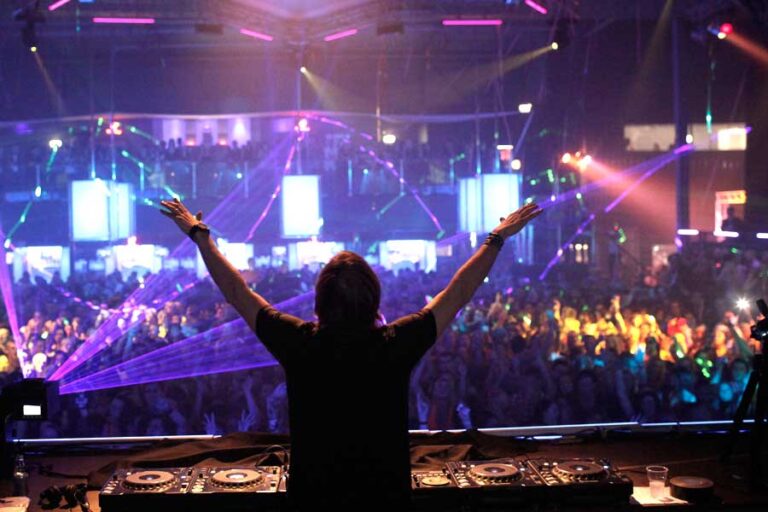 Top 10 DJ EDM Terbaik